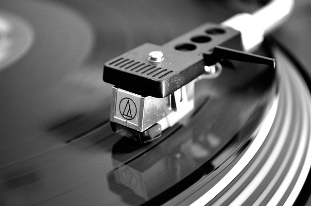 home audio close up of a vinyl record playing